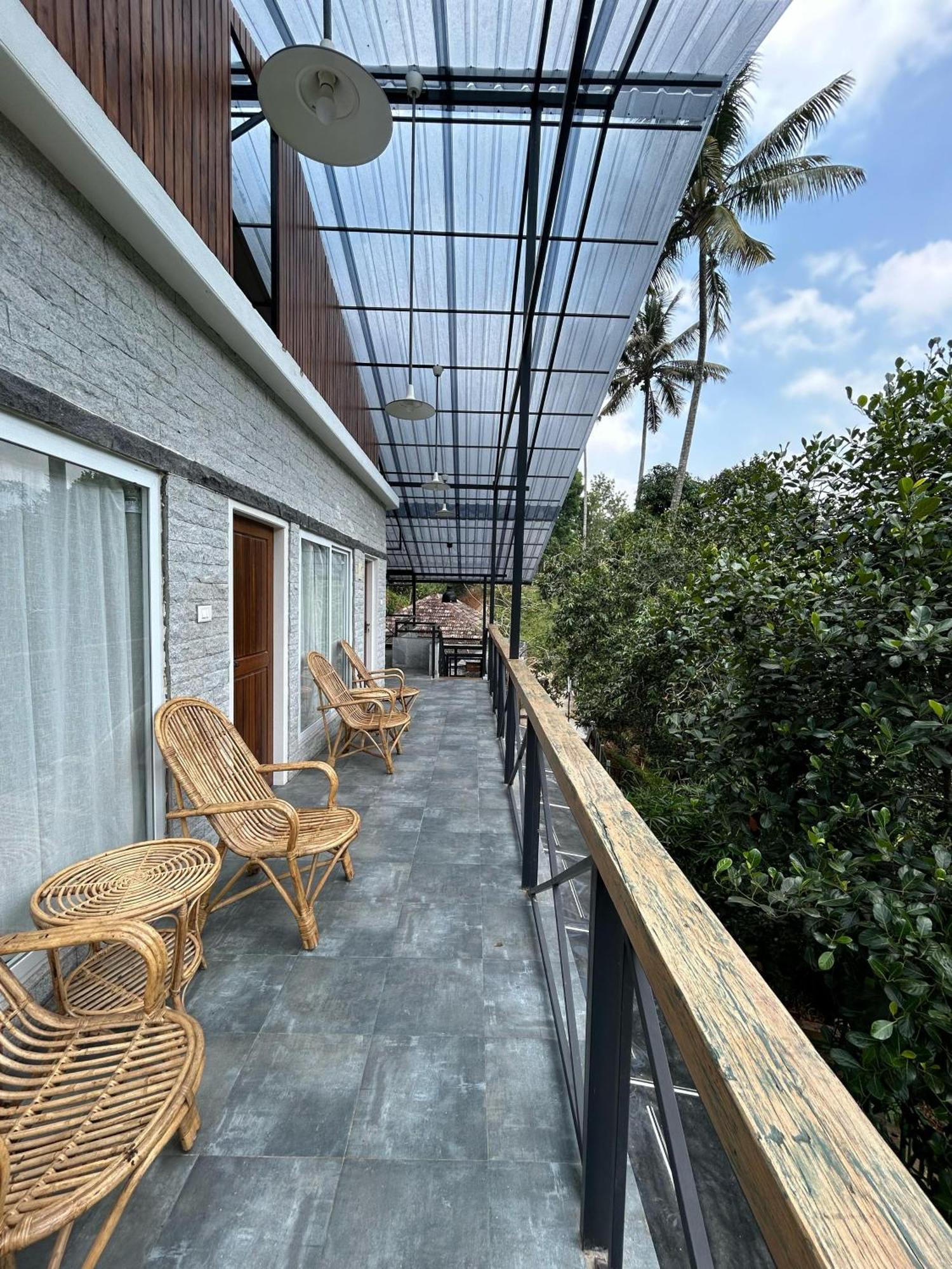 Apartmán Kv By Halcyon Traveltech Anachal Exteriér fotografie